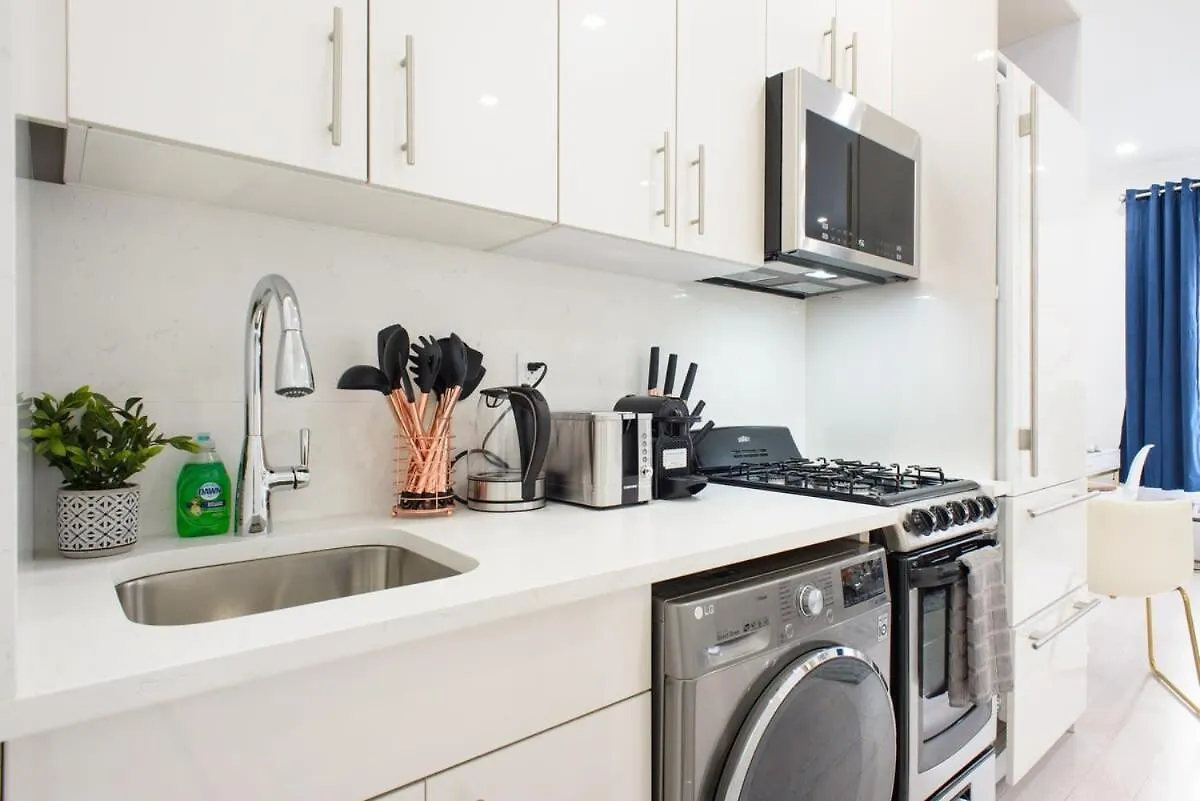 62-3A New Prime Ues W&D Apartment New York